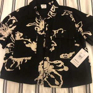 Women’s Aloha shirt